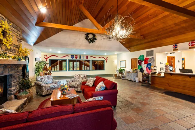 $229,000 | 10506 Highway 57, Unit 224, Sister Bay, WI 54234