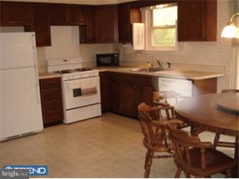 356 Yoder Road Harleysville, PA 19438 - Photo 6 of 12 Kitchen
