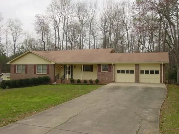 $2,800 | 220 Lantern Ridge Court, Alpharetta, GA 30009