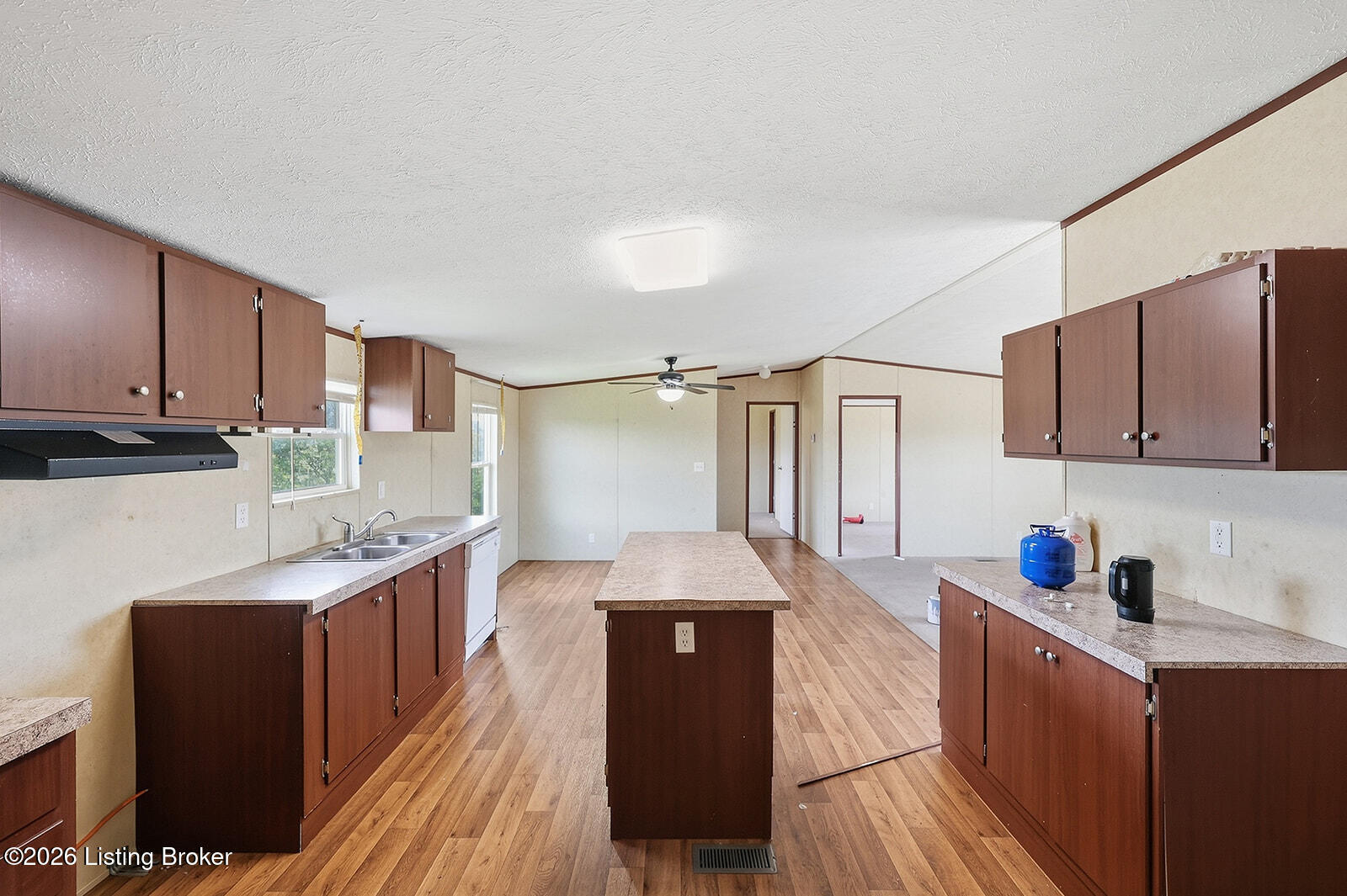 1250 Goshen Rd