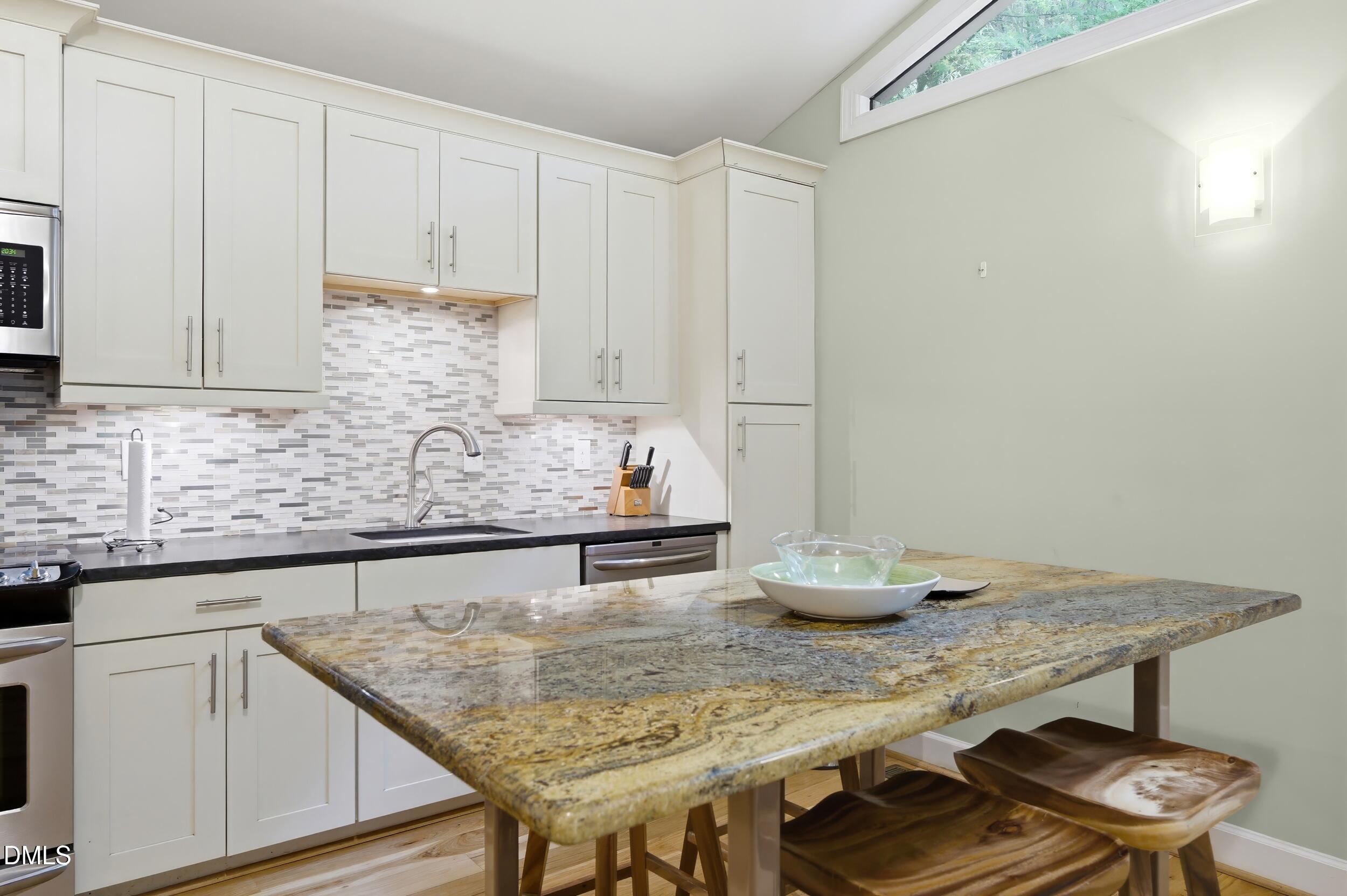 2927 Longpine Road Burlington, NC 27215 - Photo 75 of 91 6 -2921 longpine rd, interior