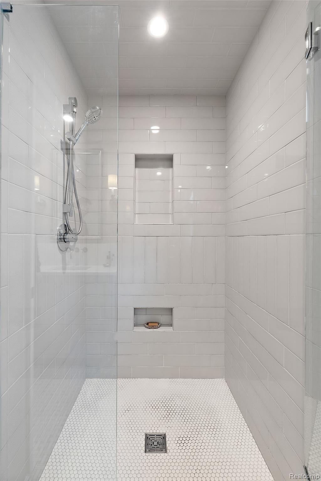 2344 Windemere Road Birmingham, MI 48009 - Photo 15 of 26 2344 Windemere Rd-30.jpg