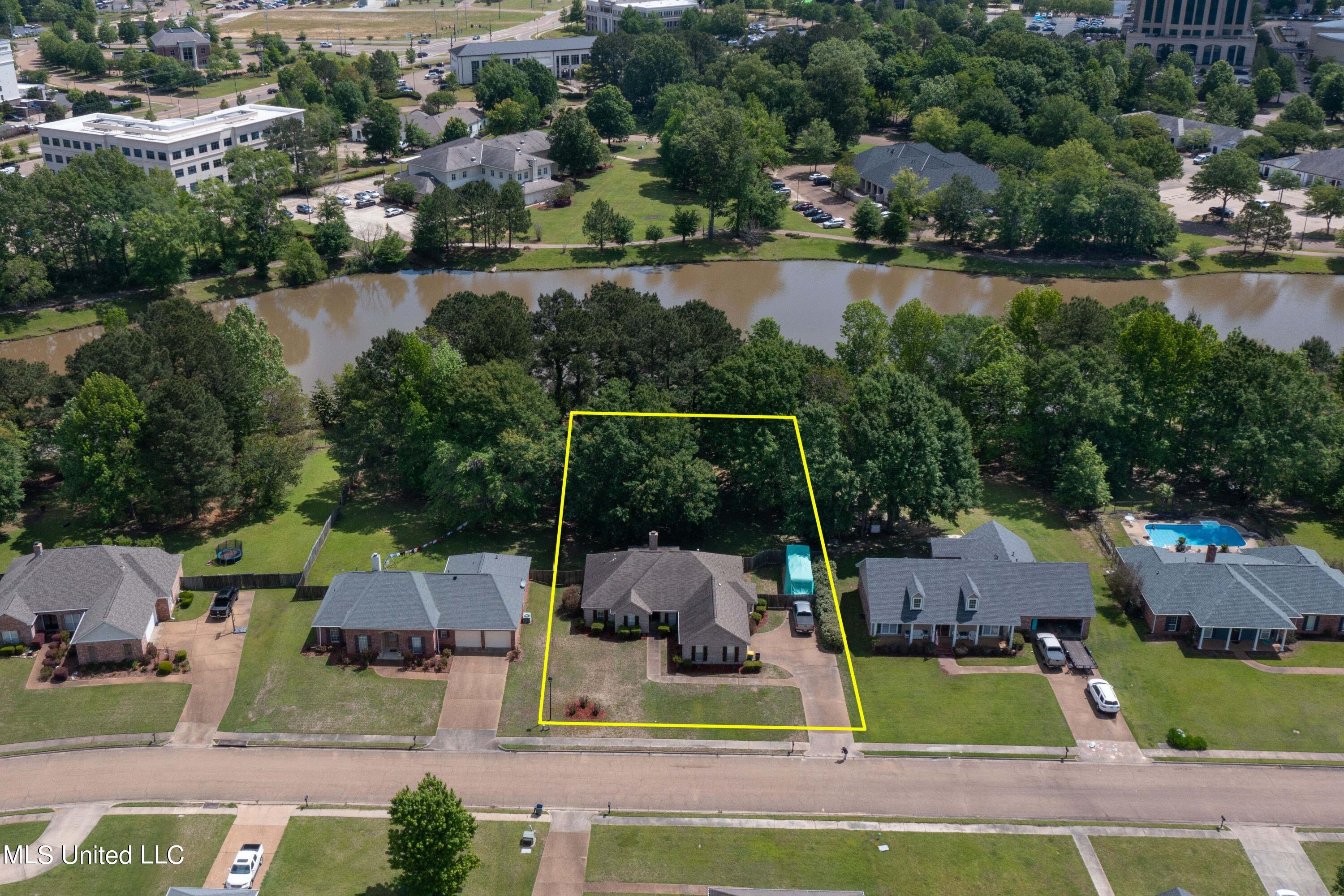 329 Red Eagle Circle Ridgeland, MS 39157 - Photo 45 of 48 329 Red Eagle-45a