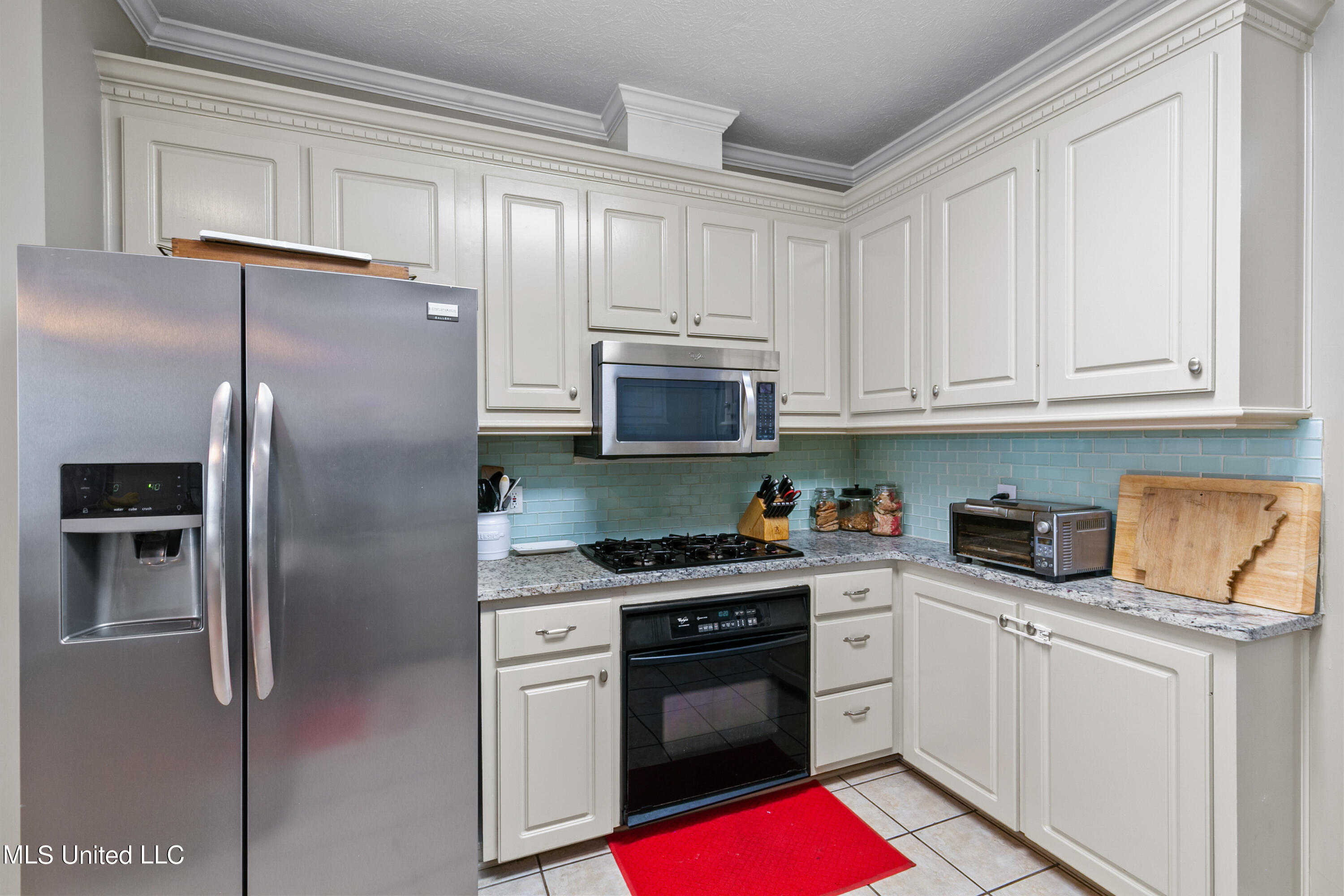 329 Red Eagle Circle Ridgeland, MS 39157 - Photo 8 of 48 329 Red Eagle-9