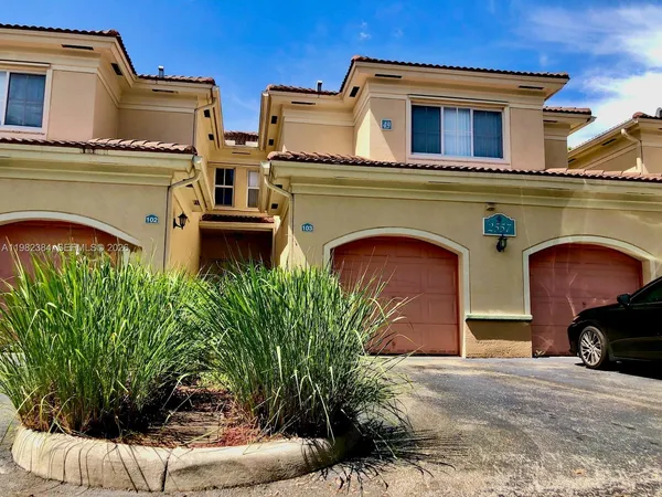 $2,100 | 2557 Centergate Drive, Unit 103, Miramar, FL 33025
