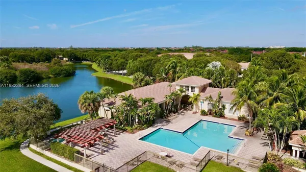 $2,100 | 2557 Centergate Drive, Unit 103, Miramar, FL 33025