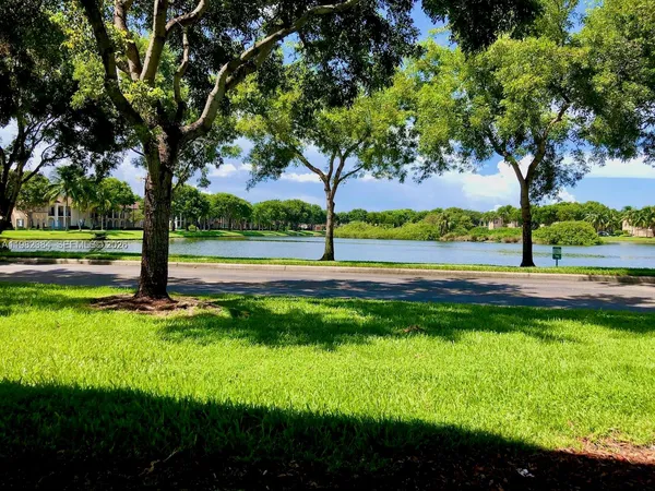 $2,100 | 2557 Centergate Drive, Unit 103, Miramar, FL 33025