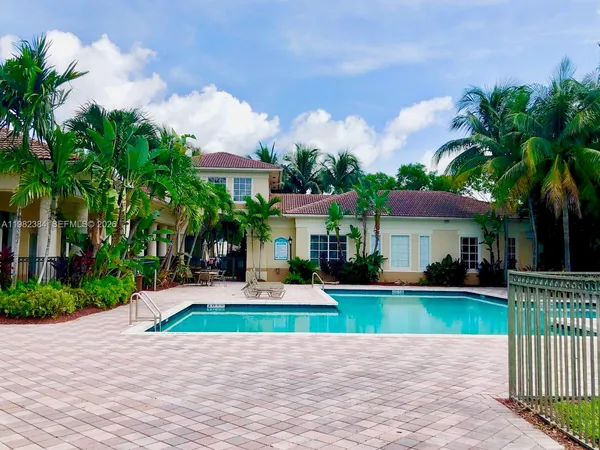 $2,100 | 2557 Centergate Drive, Unit 103, Miramar, FL 33025