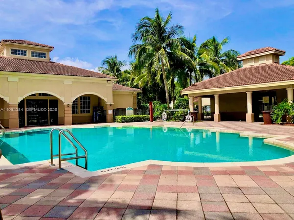 $2,100 | 2557 Centergate Drive, Unit 103, Miramar, FL 33025