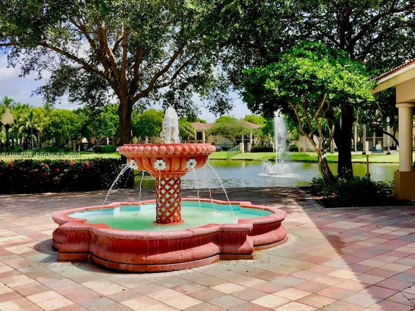 $2,100 | 2557 Centergate Drive, Unit 103, Miramar, FL 33025