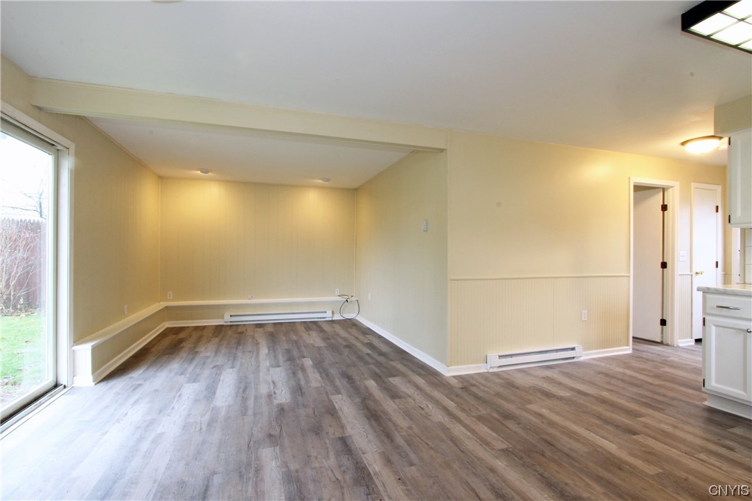 369 1/2 Beach Road Syracuse, NY 13209 - Photo 7 of 18