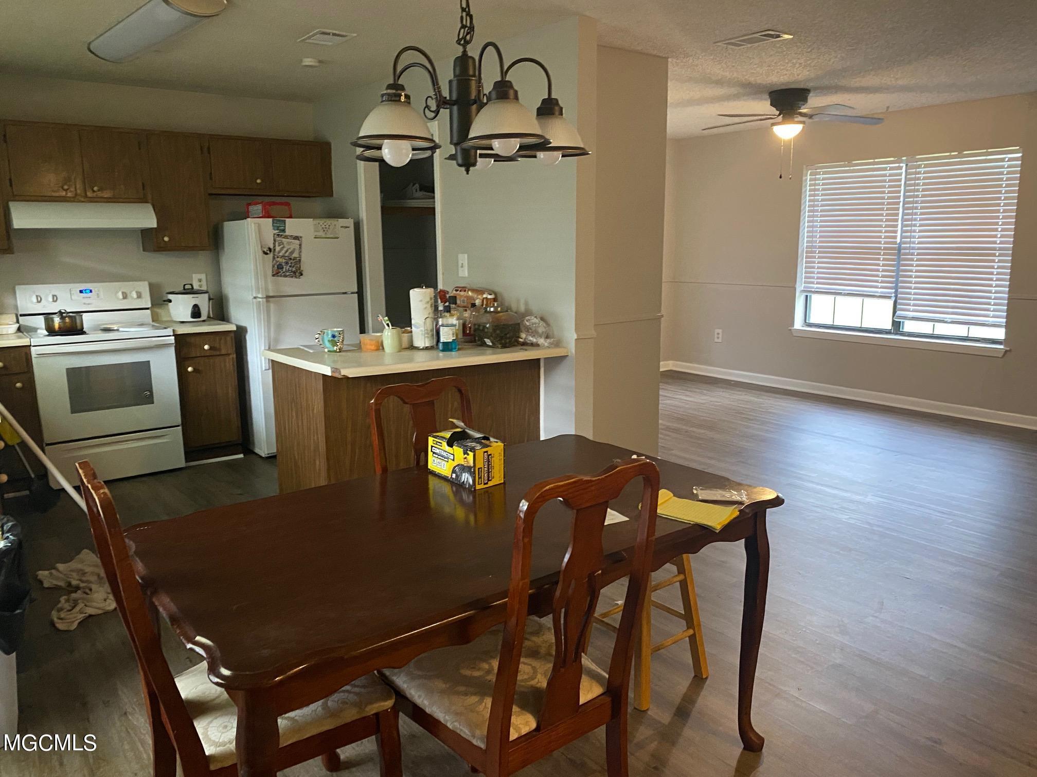 132 Via Don Ray Road, Unit A & B Long Beach, MS 39560 - Photo 12 of 13 IMG_3710