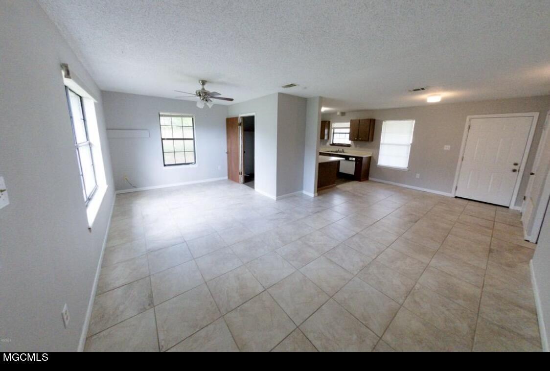 132 Via Don Ray Road, Unit A & B Long Beach, MS 39560 - Photo 9 of 13 IMG_3792