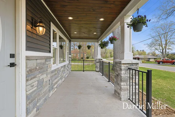 $489,900 | 6289 Middle Lake Road, Twin Lake, MI 49457