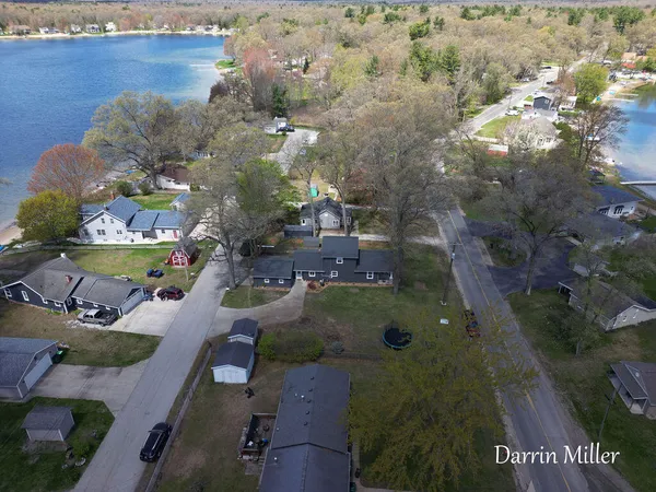 $489,900 | 6289 Middle Lake Road, Twin Lake, MI 49457