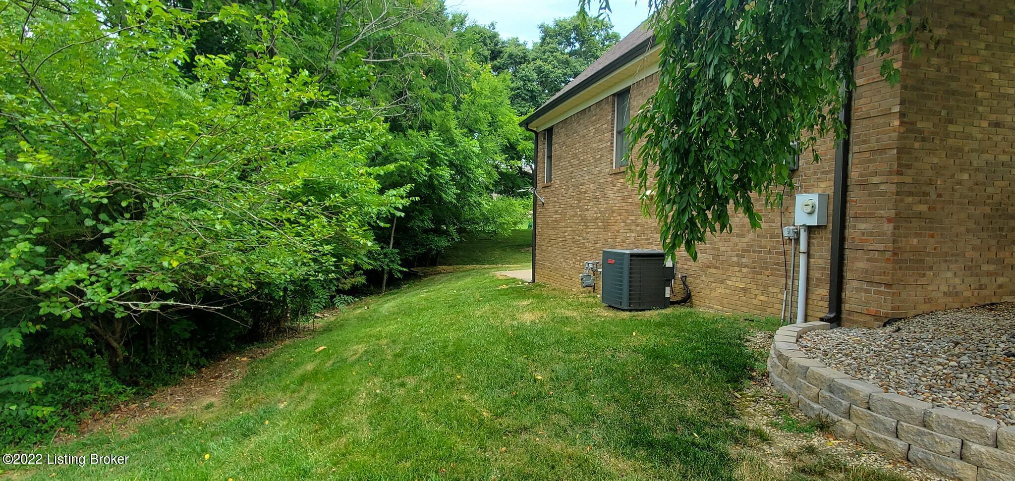 164 Springview Court Mount Washington, KY 40047 - Photo 60 of 67 292367000_10105944789182004_769008215232