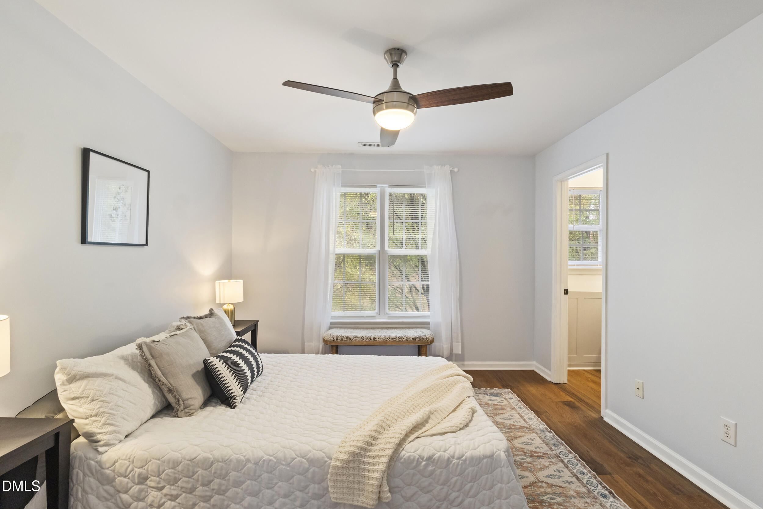 907 Savin Landing Knightdale, NC 27545 - Photo 14 of 32 14_img_9559