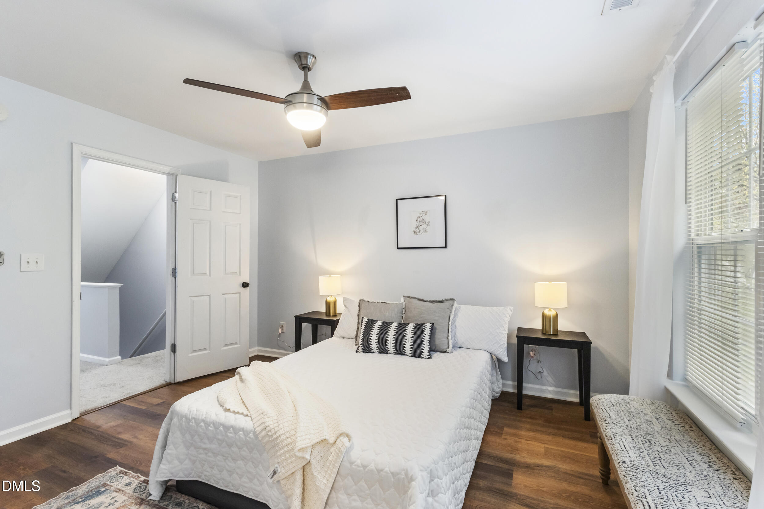 907 Savin Landing Knightdale, NC 27545 - Photo 20 of 32 16_img_9571