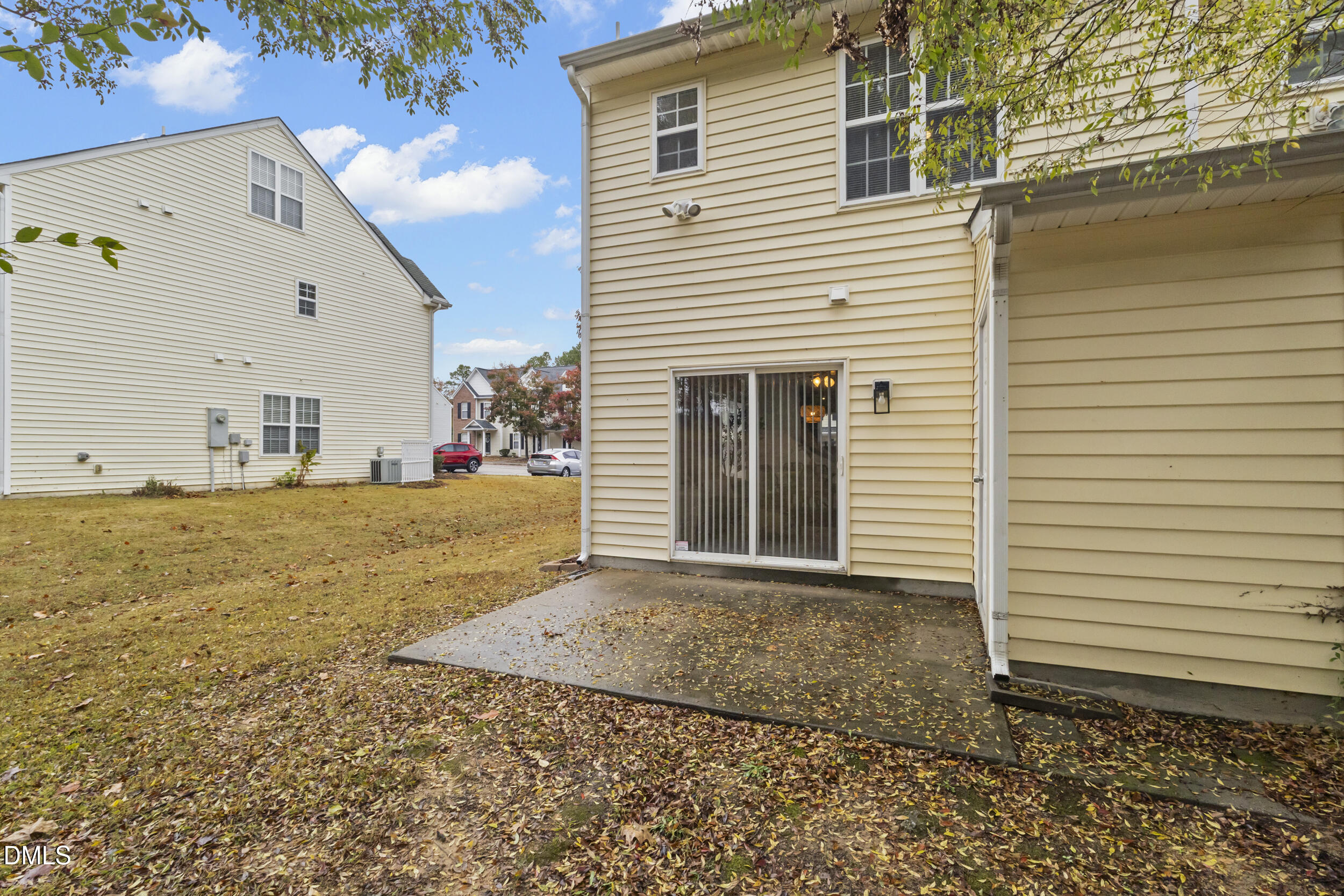 907 Savin Landing Knightdale, NC 27545 - Photo 24 of 32 24_img_9506