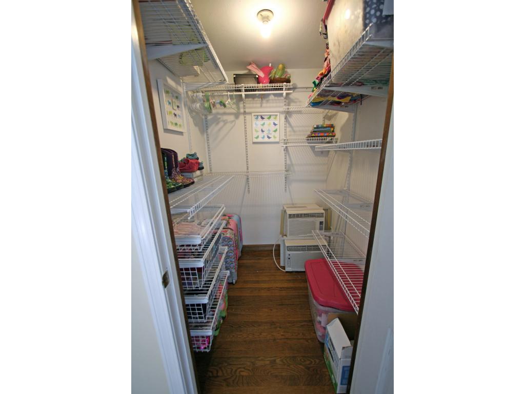 4 Blueberry Hill Road Amherst, NH 03031 - Photo 25 of 36