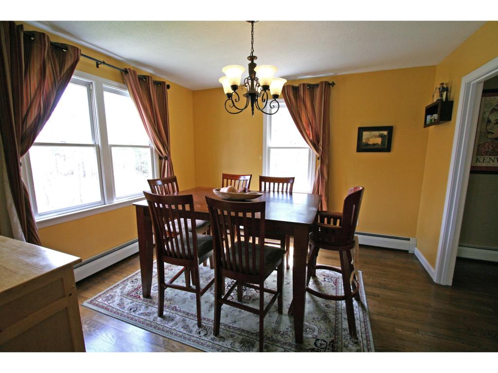 4 Blueberry Hill Road Amherst, NH 03031 - Photo 5 of 36