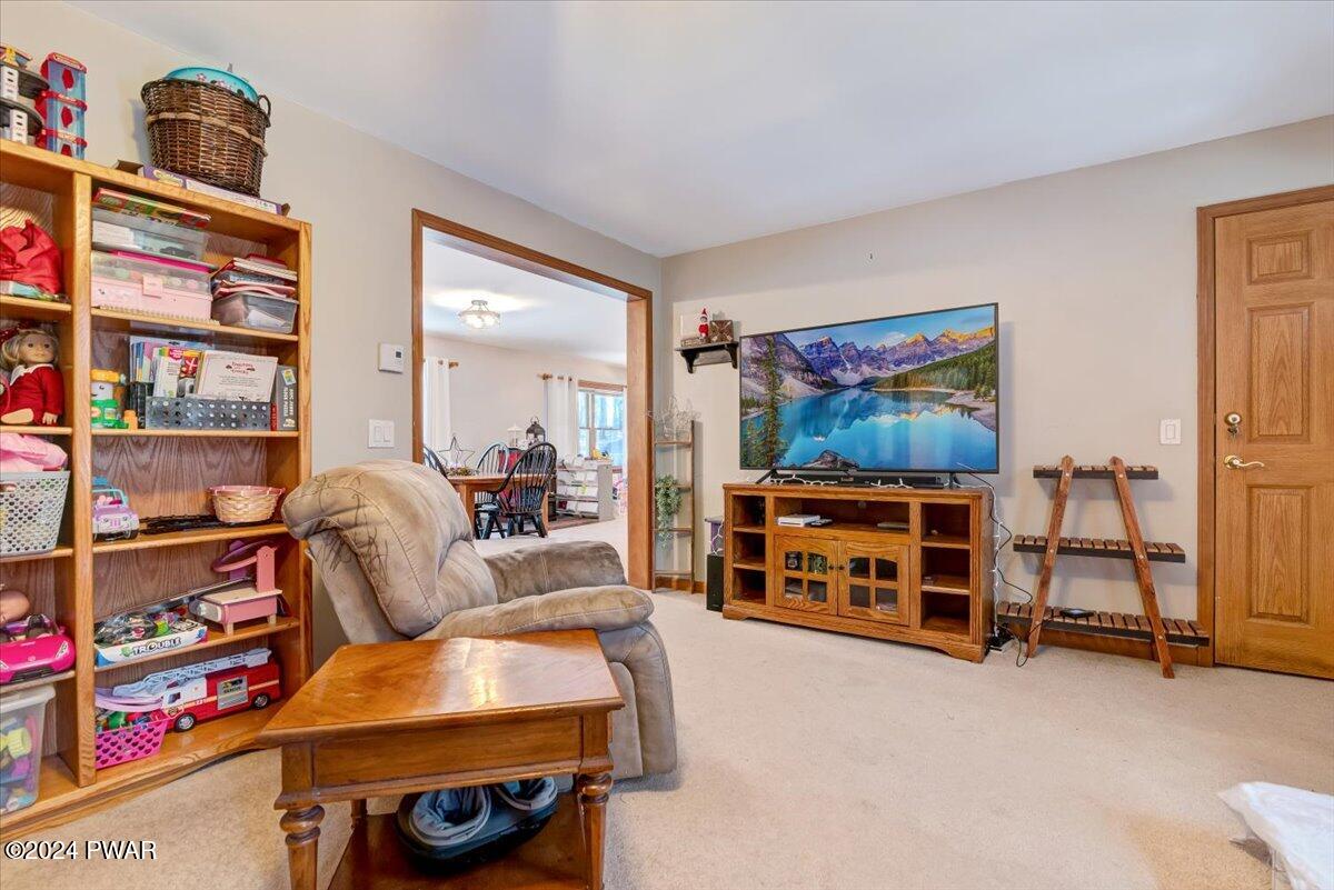44 Van Dine Road Beach Lake, PA 18405 - Photo 6 of 40 LR
