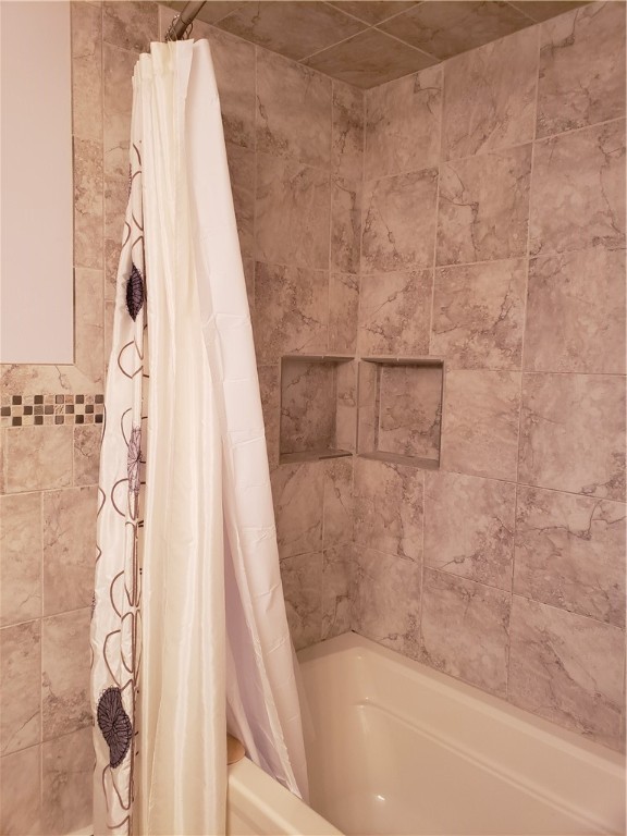 24 Pheasant Run Smithfield, RI 02917 - Photo 17 of 20