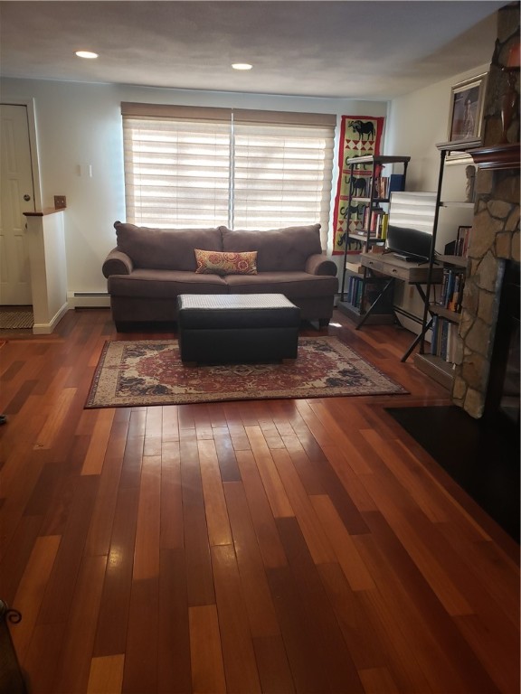 24 Pheasant Run Smithfield, RI 02917 - Photo 2 of 20