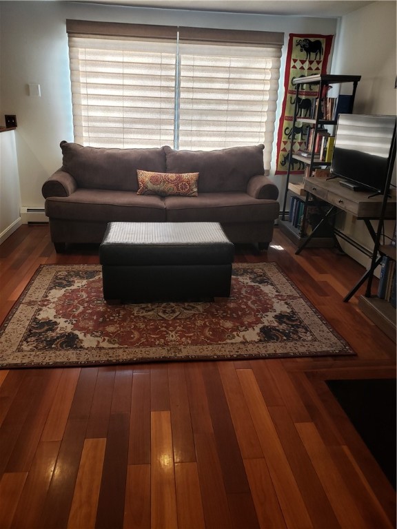 24 Pheasant Run Smithfield, RI 02917 - Photo 3 of 20