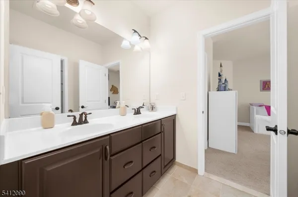 $1,550,000 | 9 Donna Drive, Flemington, NJ 08822