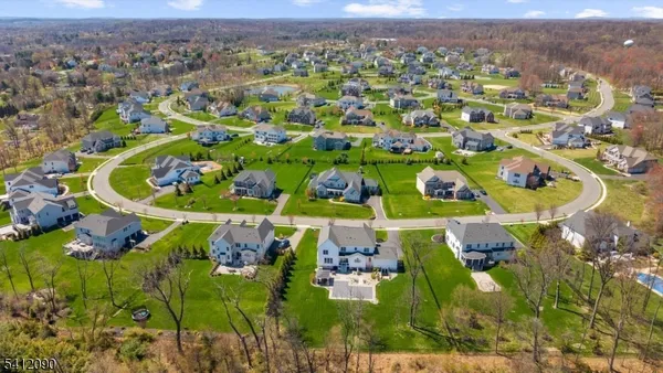 $1,550,000 | 9 Donna Drive, Flemington, NJ 08822
