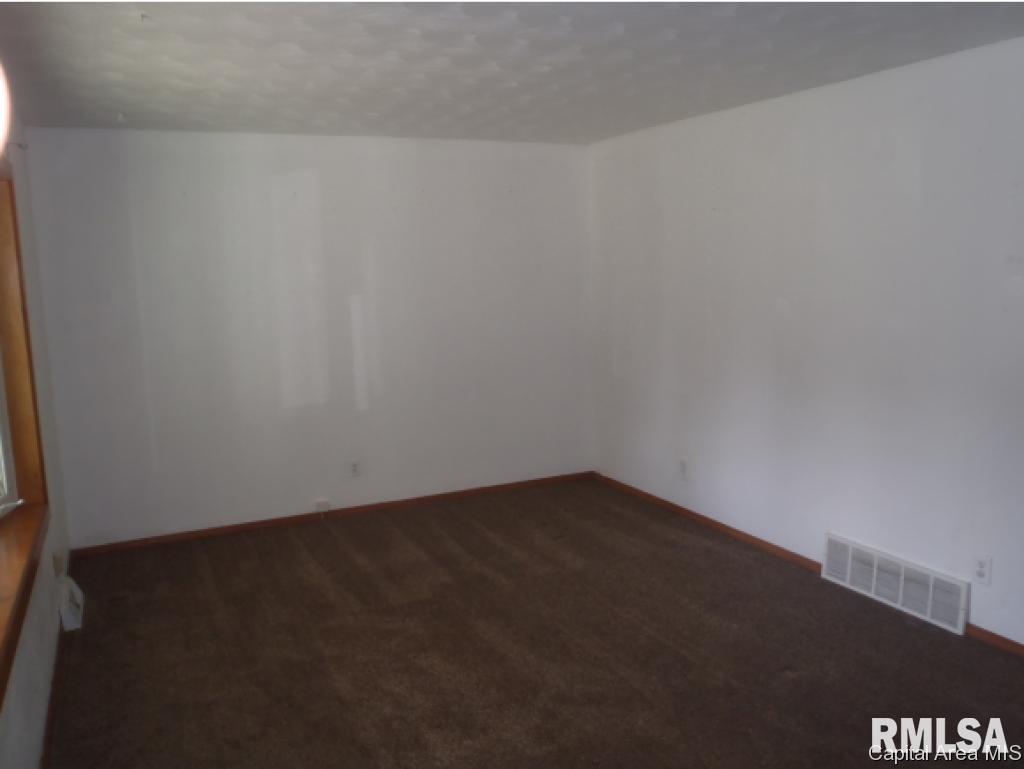 2565 Somerton Road Springfield, IL 62702 - Photo 13 of 16