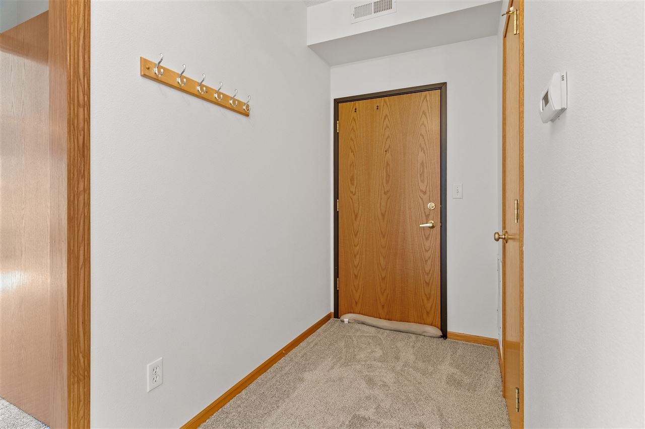 2953 Heinz Road, Unit 2 Iowa City, IA 52240 - Photo 3 of 23 Gallery Image 3