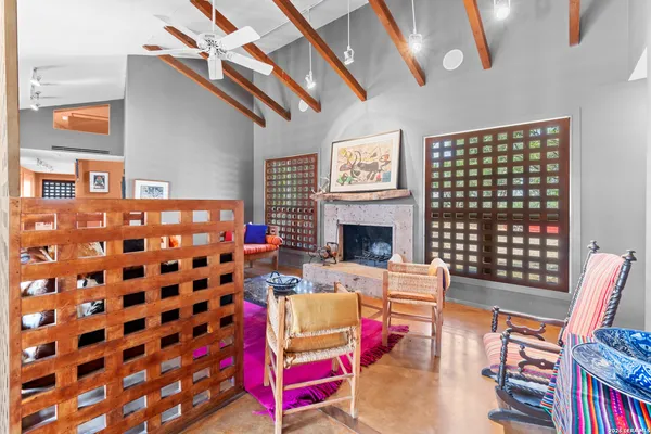 $3,850,000 | 961 Pico, Laredo, TX 78045