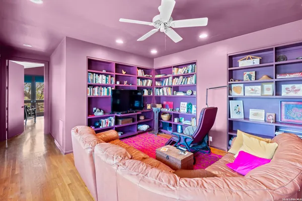 $3,850,000 | 961 Pico, Laredo, TX 78045