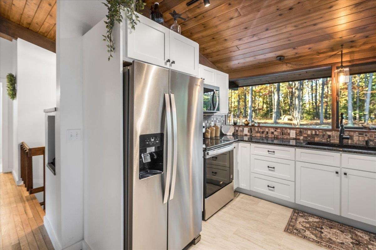 32 South Bow Road Bow, NH 03304 - Photo 14 of 60