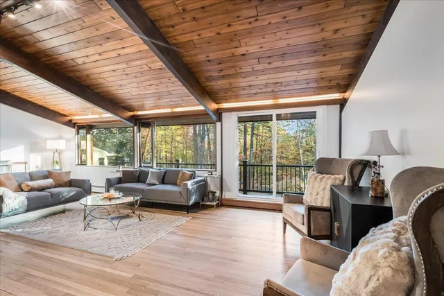 $825,000 | 32 South Bow Road, Bow, NH 03304