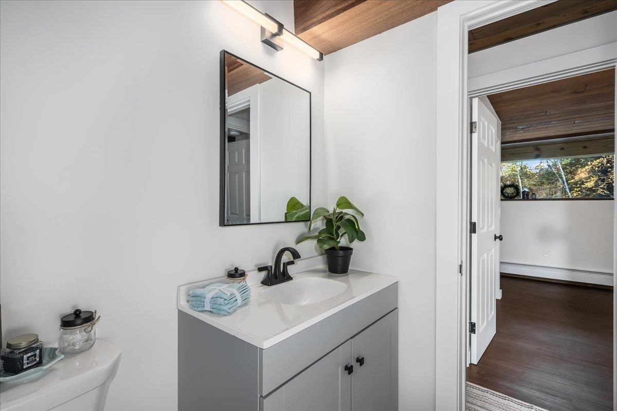 32 South Bow Road Bow, NH 03304 - Photo 23 of 60