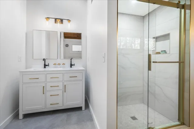 $825,000 | 32 South Bow Road, Bow, NH 03304