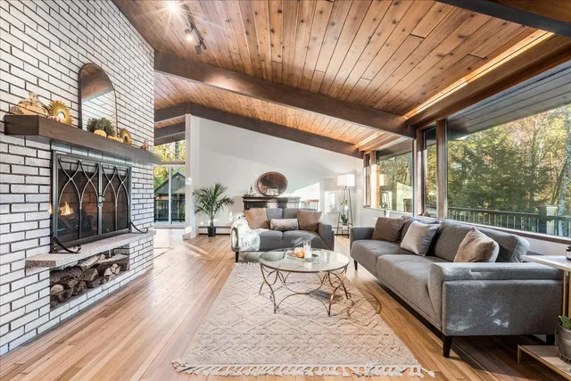 $825,000 | 32 South Bow Road, Bow, NH 03304