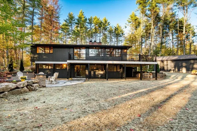 $825,000 | 32 South Bow Road, Bow, NH 03304