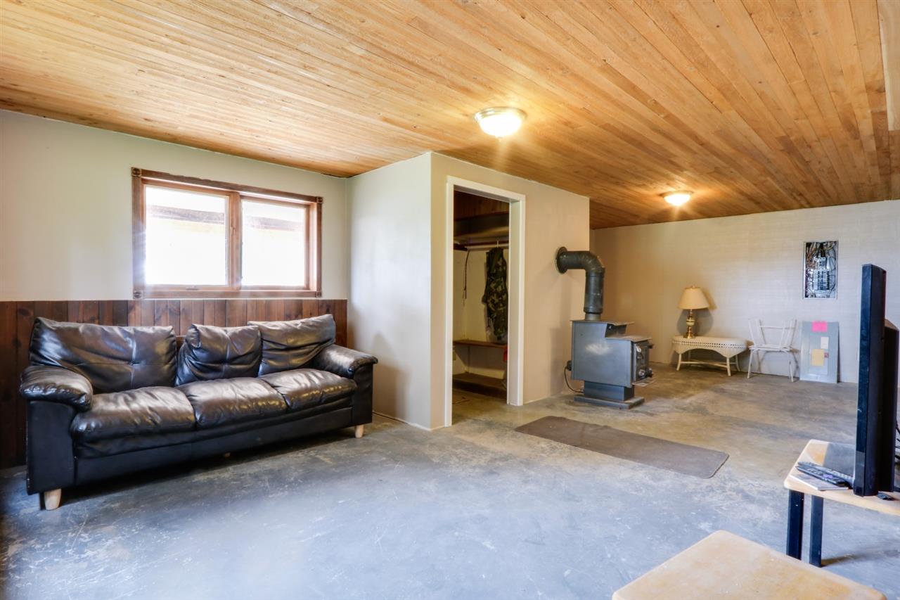 17006 North Sands Road Mead, WA 99021 - Photo 12 of 20