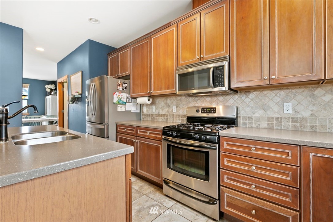 1115 North Waugh Road Mount Vernon, WA 98273 - Photo 9 of 25