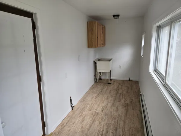 $199,000 | 25438 4th Street, Grosse Ile, MI 48138