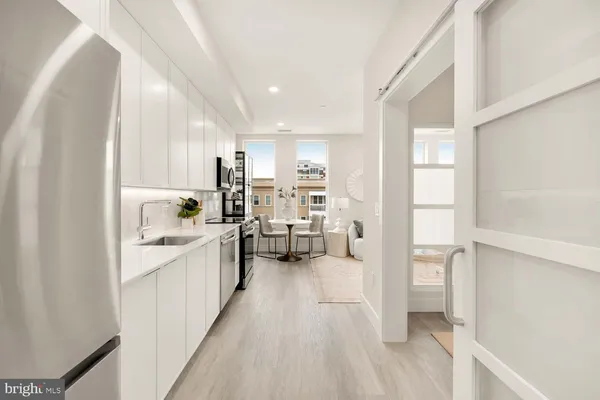 $2,100 | 2005 11th Street Northwest, Unit 203, Washington, DC 20001