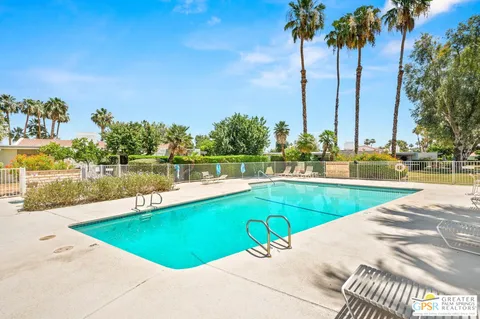 $350,000 | 2117 Sunshine Way, Palm Springs, CA 92264