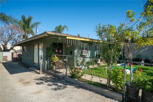 $1,625,000 | 929 West 7th Street, Corona, CA 92882
