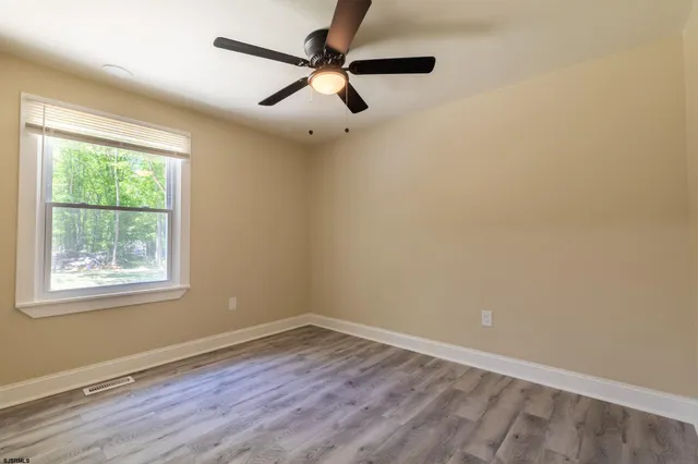 $395,000 | 7415 3rd Avenue, Mays Landing, NJ 08330