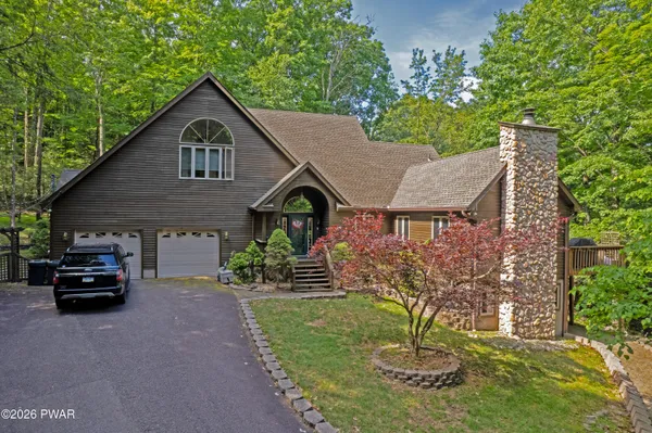 $699,000 | 147 Evergreen Drive, Greentown, PA 18426