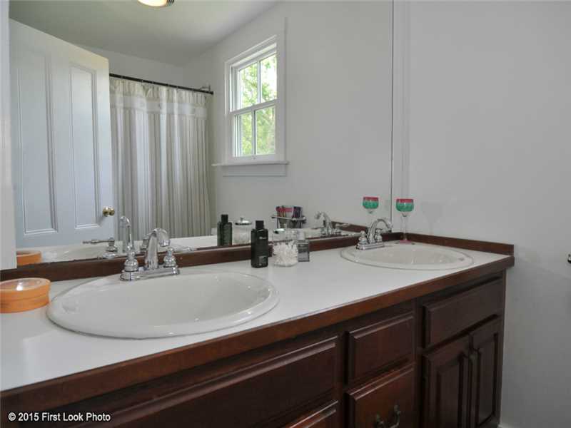 56 Crandall (rt 81) Road Little Compton, RI 02837 - Photo 21 of 25 Bathroom.